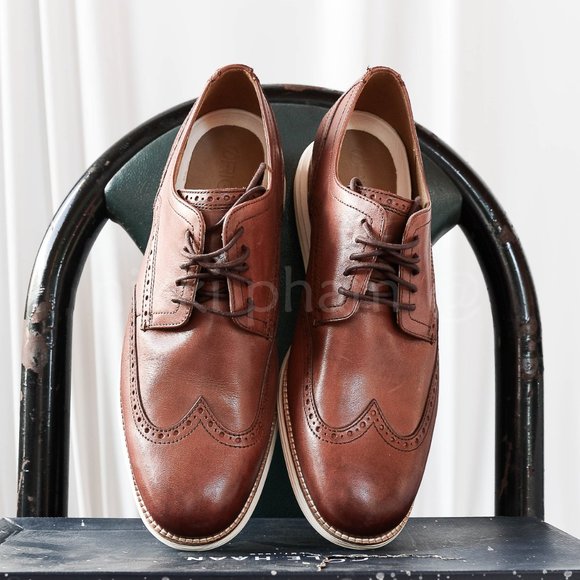 New Cole Haan Men’s Oxford Wingtip in BROWN - Picture 3 of 6